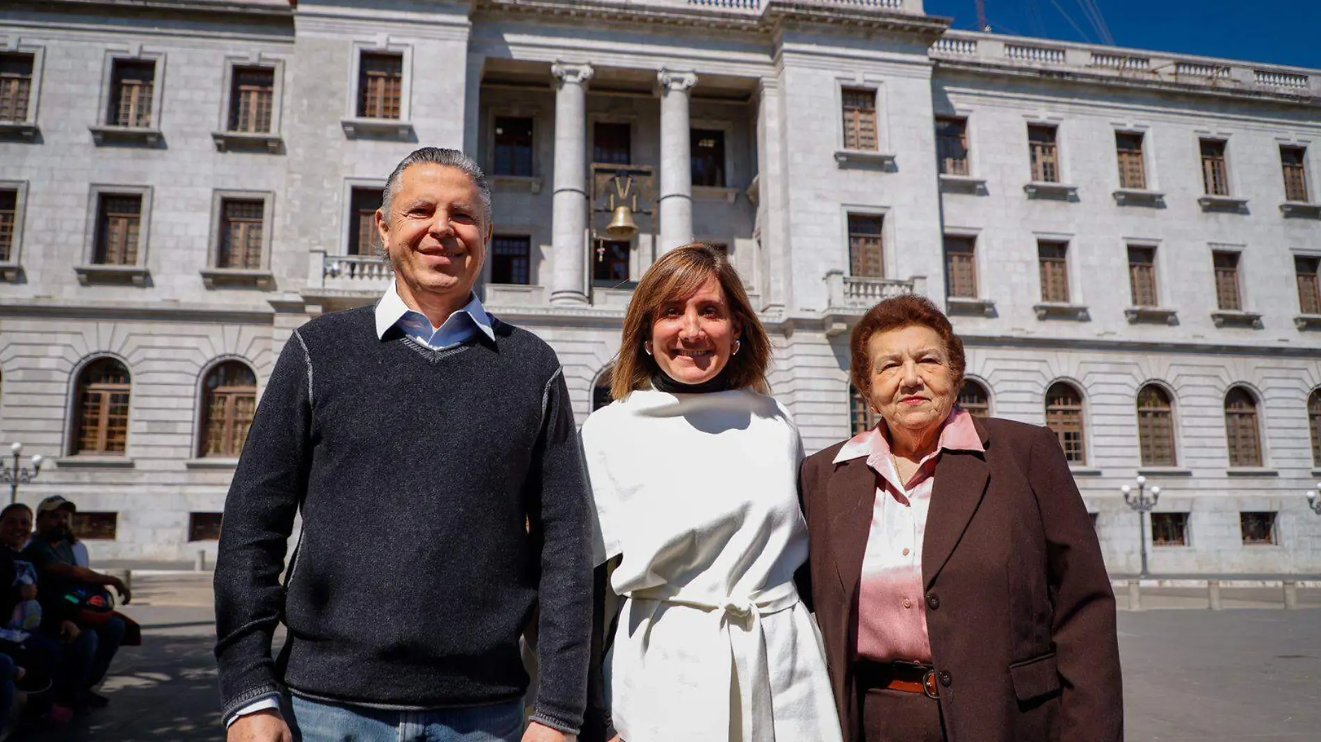 Chucho Nader se reúne con Rosa González y Magda Peraza Paulo Monsiváis